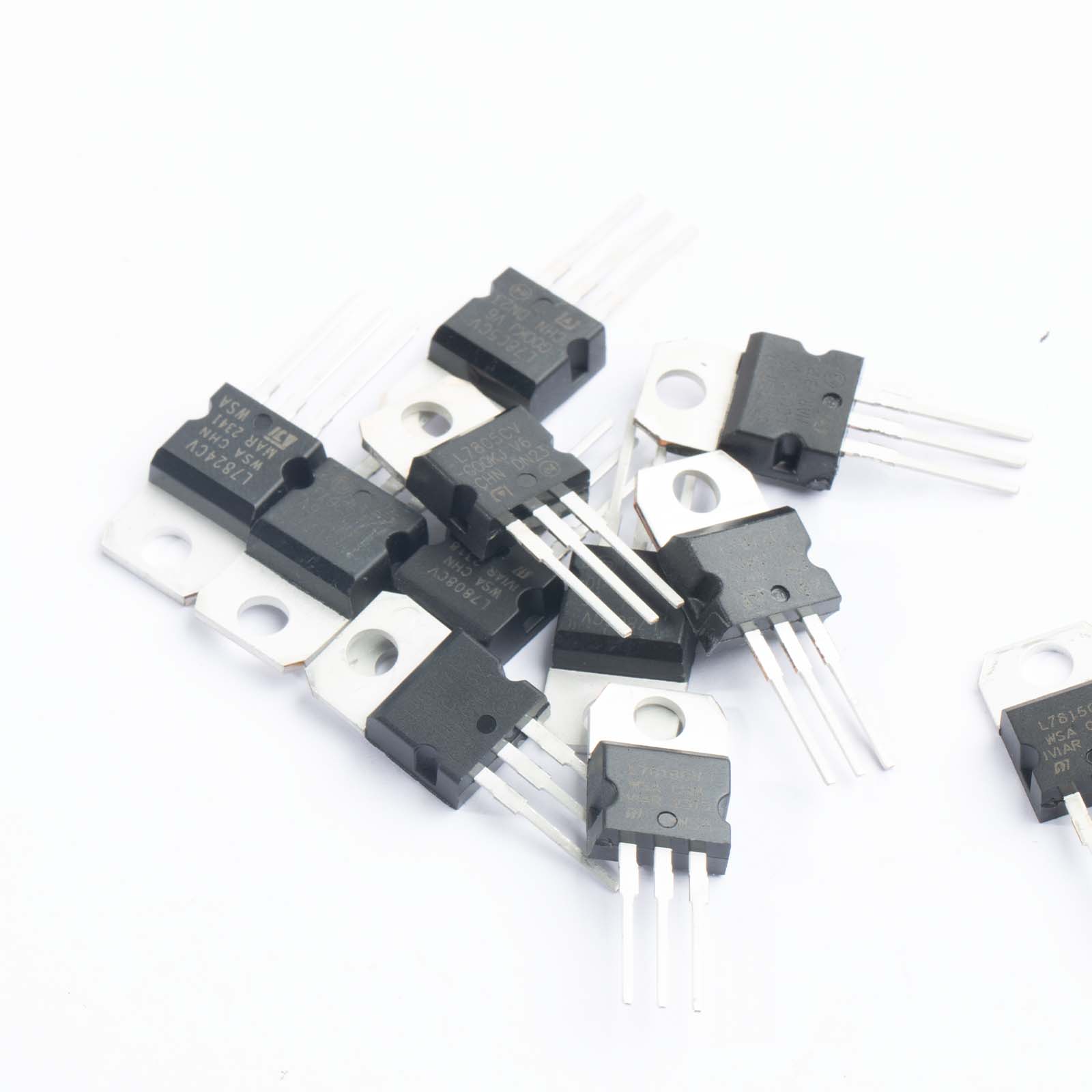 Kit de régulateur de tension,  - Mosfet Transistor Set avis et prix